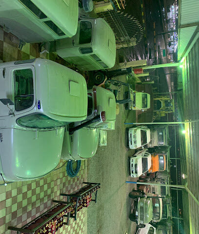 معرض الجدي (ركن الشاحنات) - الرس - +966 53 554 5701
