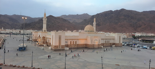 قوافل العزام للحج والعمرة ابها خلف سوق السمك القديم - أبها - +966 56 931 6911