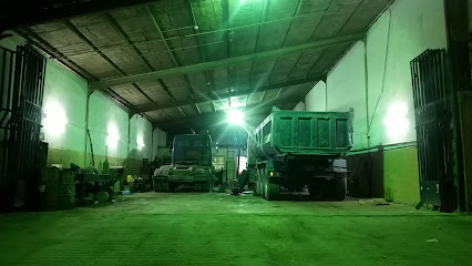 ورشة جبل الأردن الشحنات - الجبيل - +966 58 312 8580