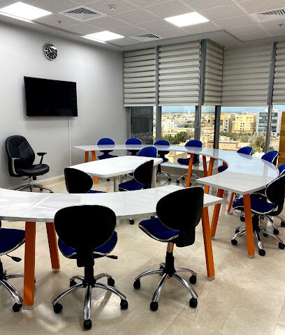 معهد المستقبل للمرأة - جدة - +966 54 550 0660