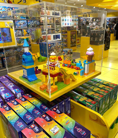 متجر LEGO المعتمد - رد سي مول - جدة - +966 12 670 3903