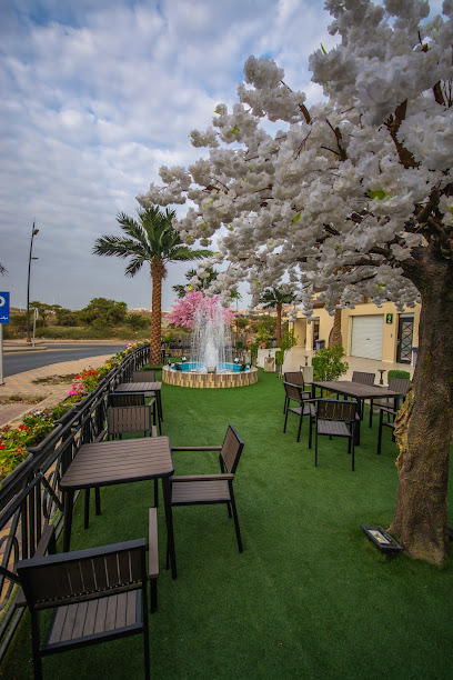نواة للقهوة - Saudi Arabia|Abha|7418، المروج، أبها 62527 4055،