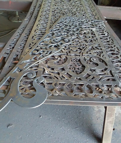 ورشا جمال ناصر - ابو عريش - +966 55 879 7055