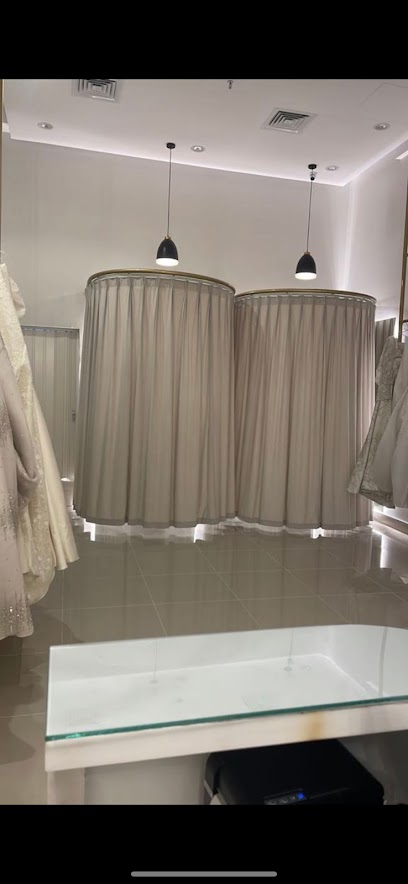 Laroza Designer من تصميم الشيخة العاصمي - Saudi Arabia|Al Khobar 34718،|ECAA3167، 3167 طريق الملك خالد، 8301، حي الخزامى،