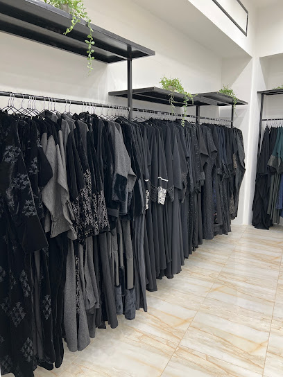 عبايات سمرا النماص محل سمرا للعبايات - Saudi Arabia|Al Namas 67378|Alandalus|King Faisal Rd