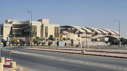 كلية T & H الدولية بالرياض - الرياض - +966 54 364 0176