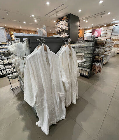 موجي - جدة - +966 12 261 7479