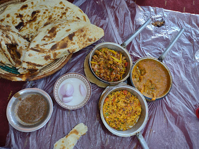 مطعم زهرة حتحرموت - سكاكا - +966 55 750 1175