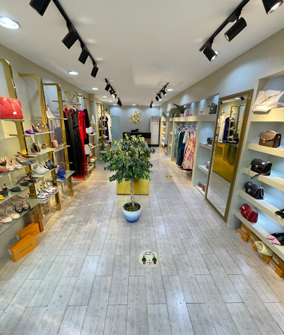 أنايا أنايا - ابو عريش - +966 53 422 9918